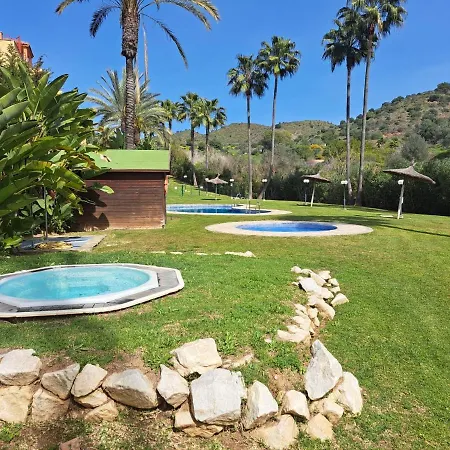 Sol, Playa Y Golf En Espectacular Apartamento En La Reserva De Marbella